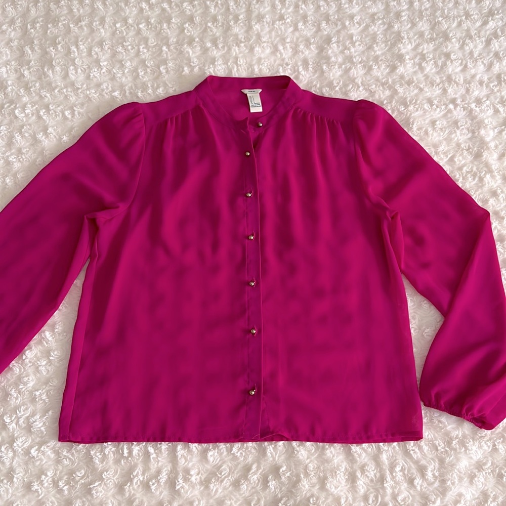 Forever 21 Fuchsia Blouse Long Sleeve Button Down